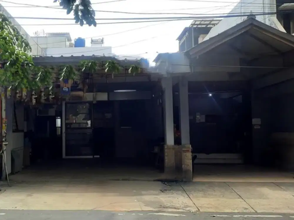 Dijual Rumah Lokasi Strategis Di Kelapa Gading