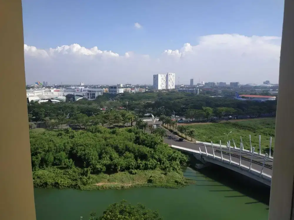 The Springlake Studio View Adem di Summarecon Bekasi