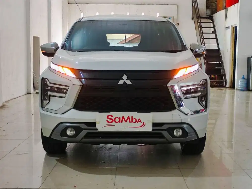 (KM LOW 15RB )..MITSUBISHI NEW  XPANDER ULTIMATE AT 2022..