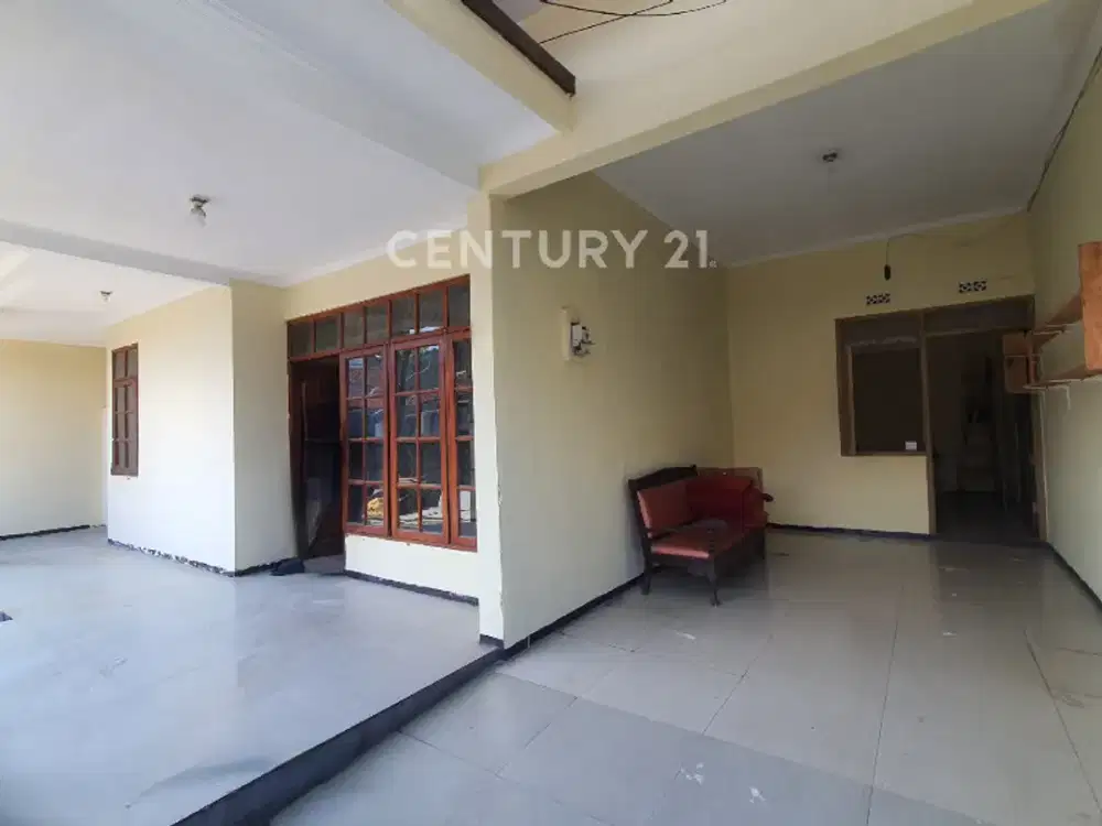 Rumah 1LT, Siap Huni Baru Dicat, Garasi 2mobil, Arcamanik Bandung