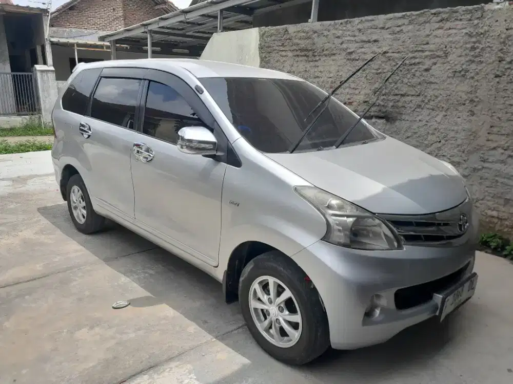 Jual avanza g metic