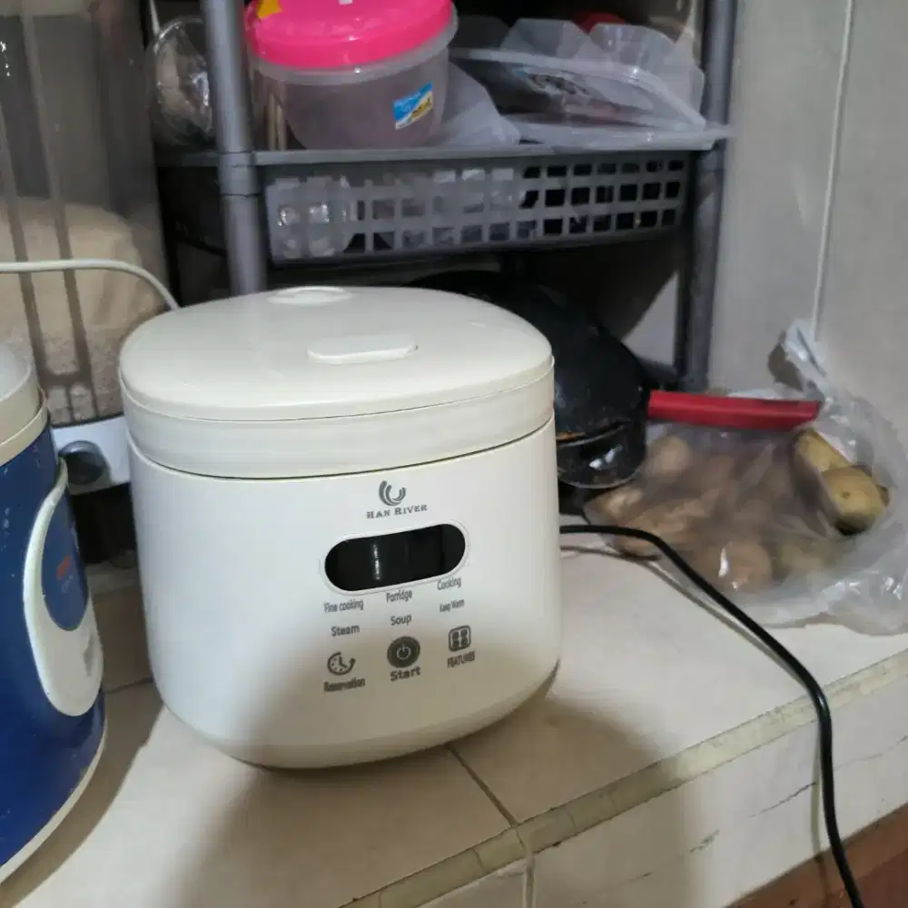 Ricecooker penanak nasi Digital