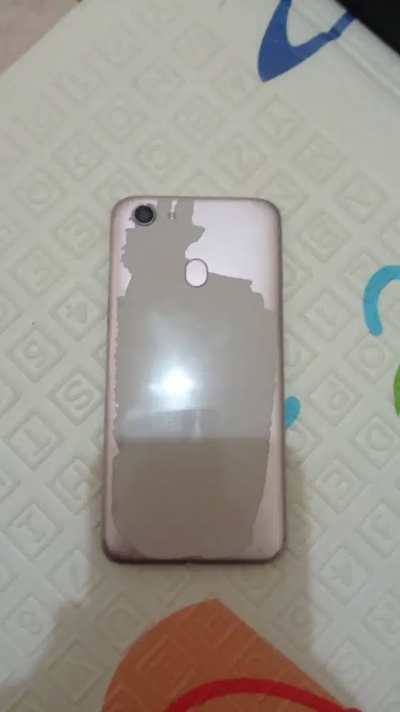 oppo F5 ram 4 rom 32 GB