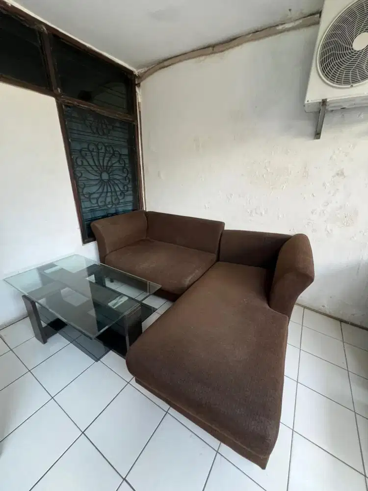 Dijual 1 Set Sofa L shape set dgn Meja