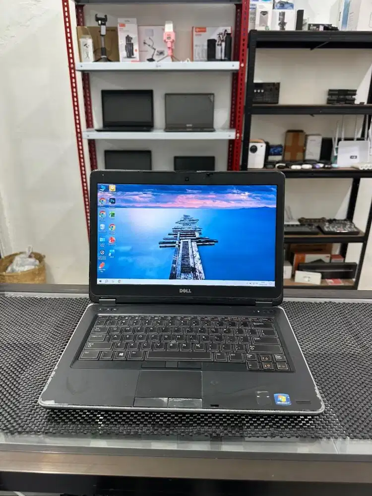 Laptop Dell Core i5 gen 4 RAM 10GB SSD 256GB