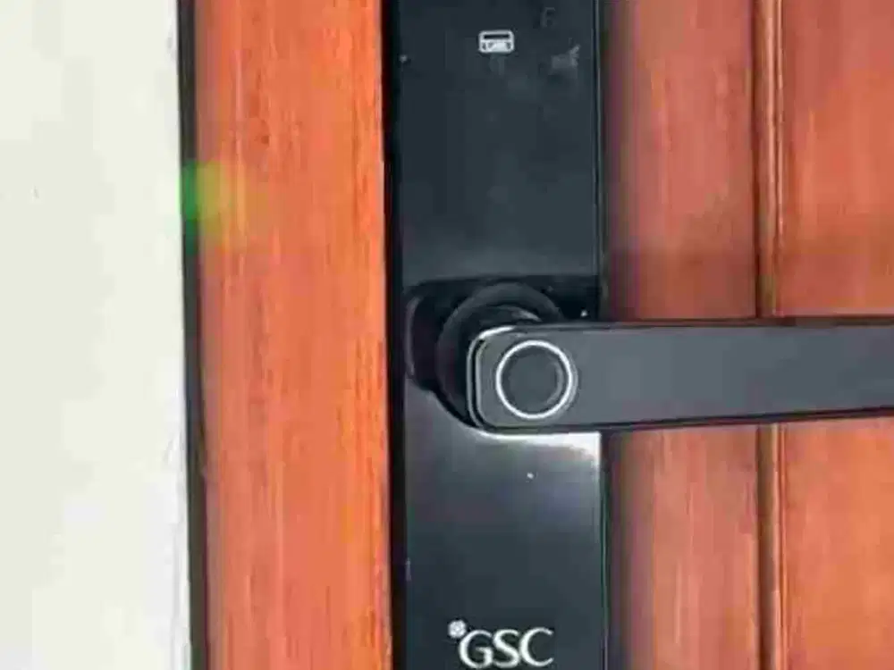 Dijual Rumah 2 Lantai Lokasi Strategis di  Giantara Tangerang