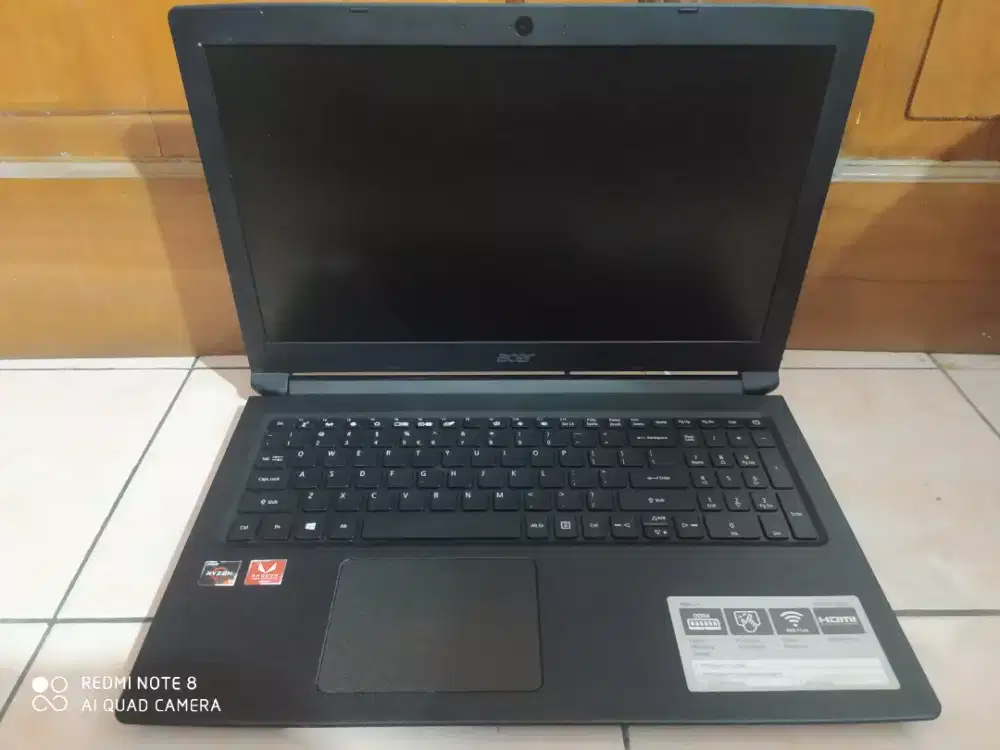 Acer Aspire A315-41/AMD Ryzen 3-2200 /Ram 4/SSD 256/VGA Radeon Vega
