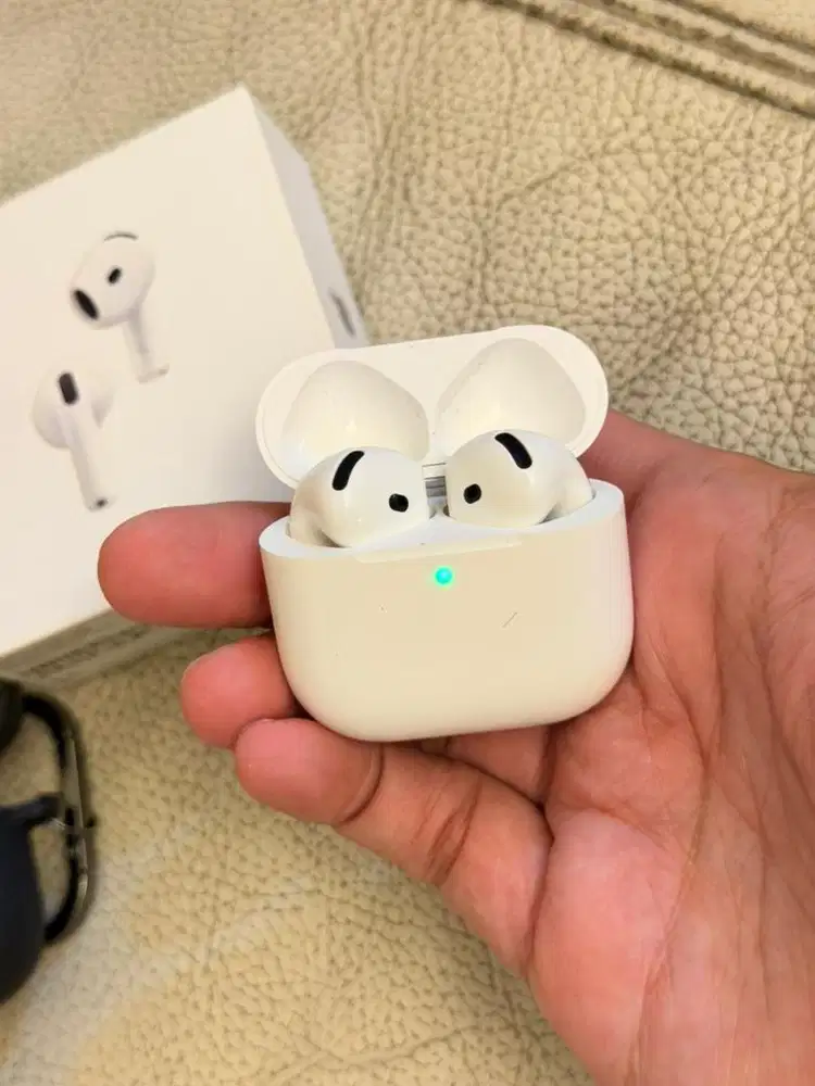 airpods gen 4 with ANC