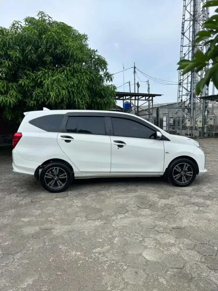 Toyota Calya 2019 AT (Pajak Hidup Panjang) KM rendah