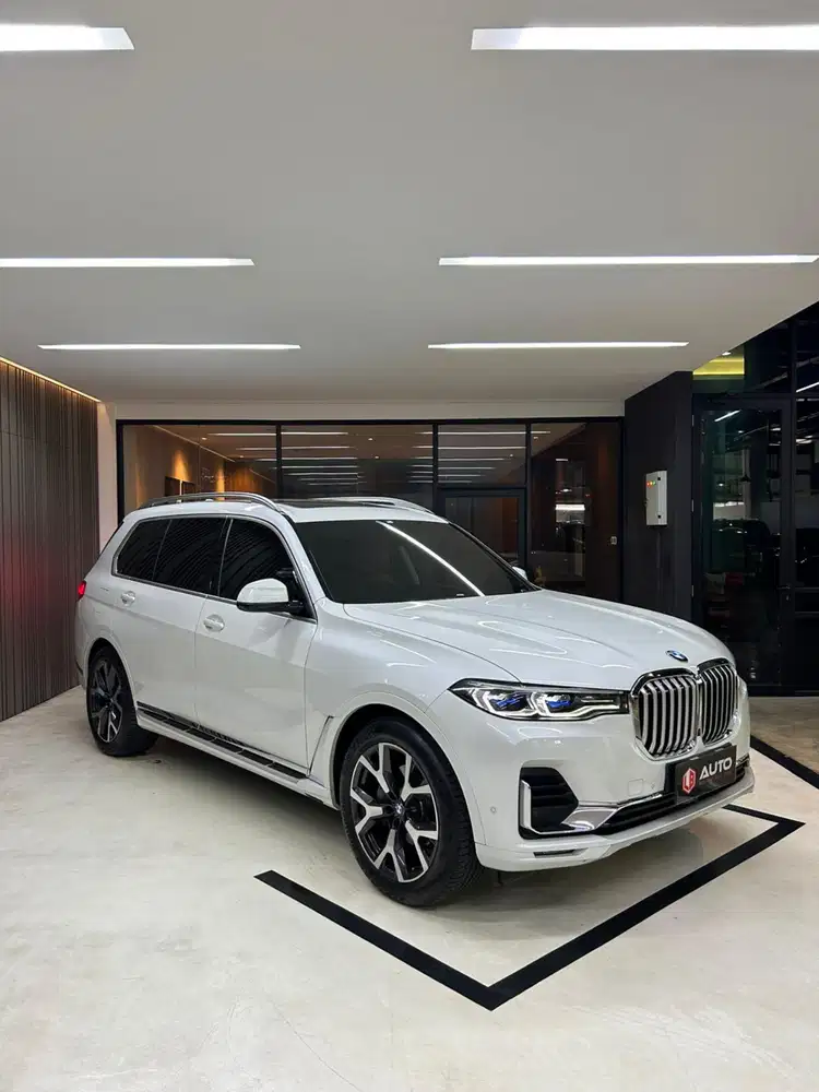 BMW X7 xDrive40i Opulence AT 2022 Putih Km18rb Nik 2021 B19APB