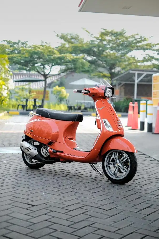 PIAGIO VESPA MATIC S 125 IGET FACELIFT TAHUN 2022
