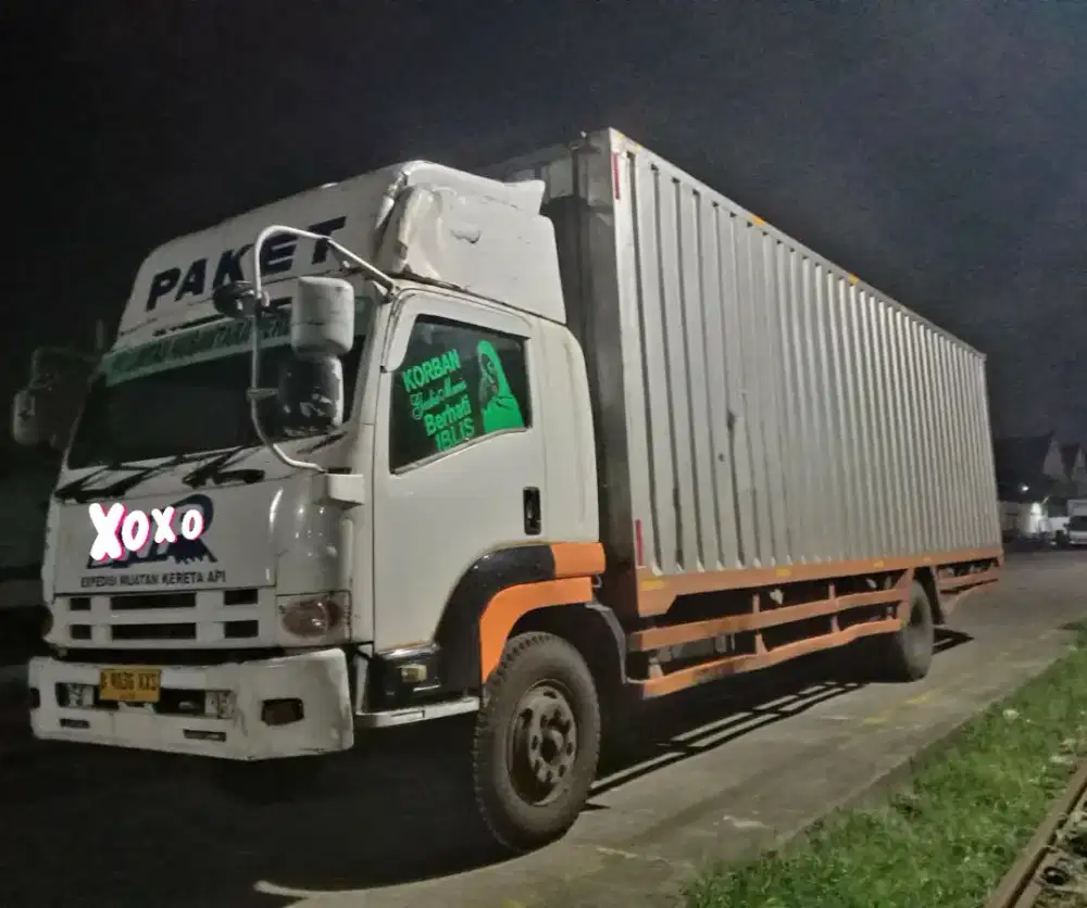 Isuzu GIGa FTR 210PS  T BoxBesi Long 8.5mtr Bio Solar Euro2 Fuso Hino