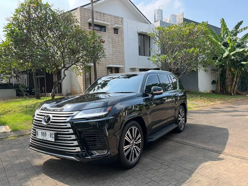 Lexus LX 700h Tahun 2025 km 29
