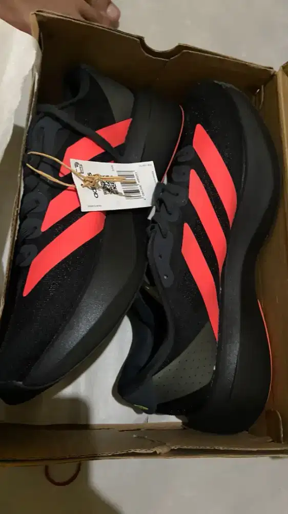 SEPATU ADIDAS PREMIUM