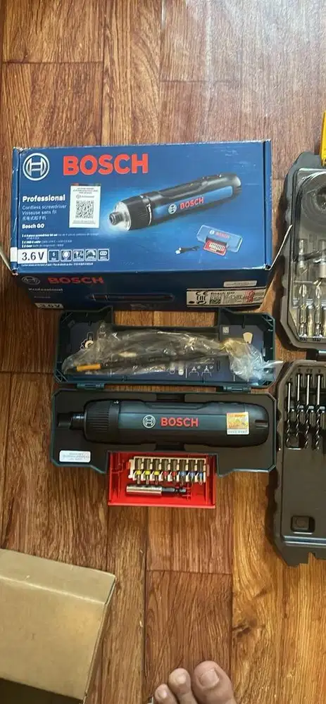 Jual 1 set cordless screwdriver bosch GO dan mata bor stanley lengkap