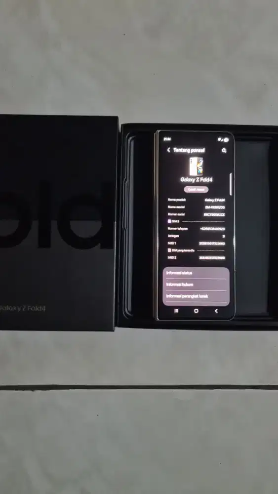 Samsung galaxy Z Fold 4 ram 8/512 mulus. Ex SEIN Fullset