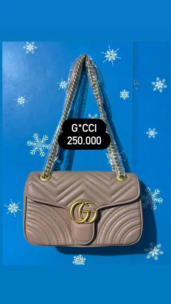 Stok Kosongkan Lemari Tas