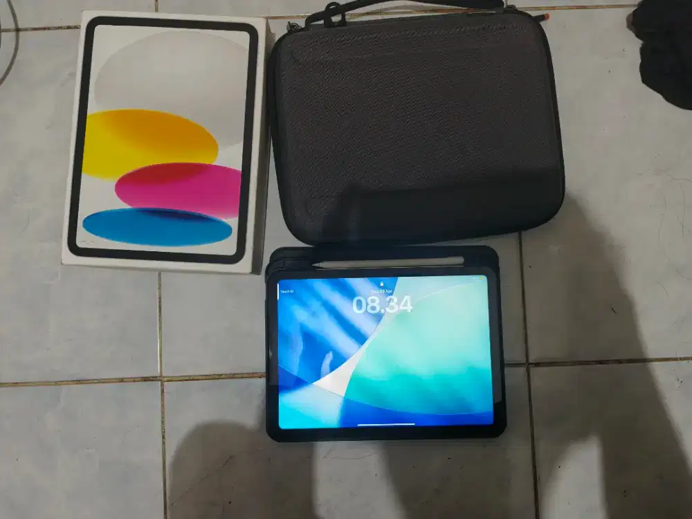 Ipad 64GB gen 10 good condition