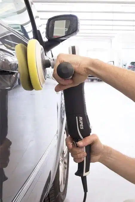 Teknisi Poles Detailing Mobil Lebak Bulus Jakarta Selatan