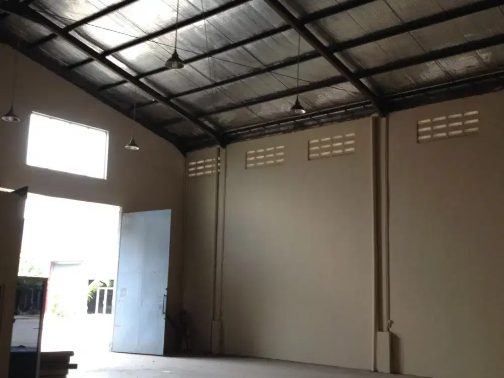 Disewakan Cepat Gudang Premium Cipondoh Siap Pakai