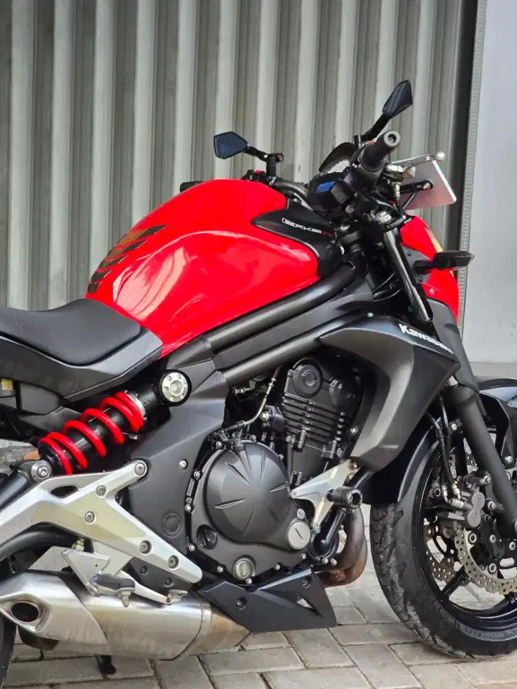 Moge Naked Kawasaki ER6N/ER650 N th 2012 Km12 Like New Siap Gas Antik