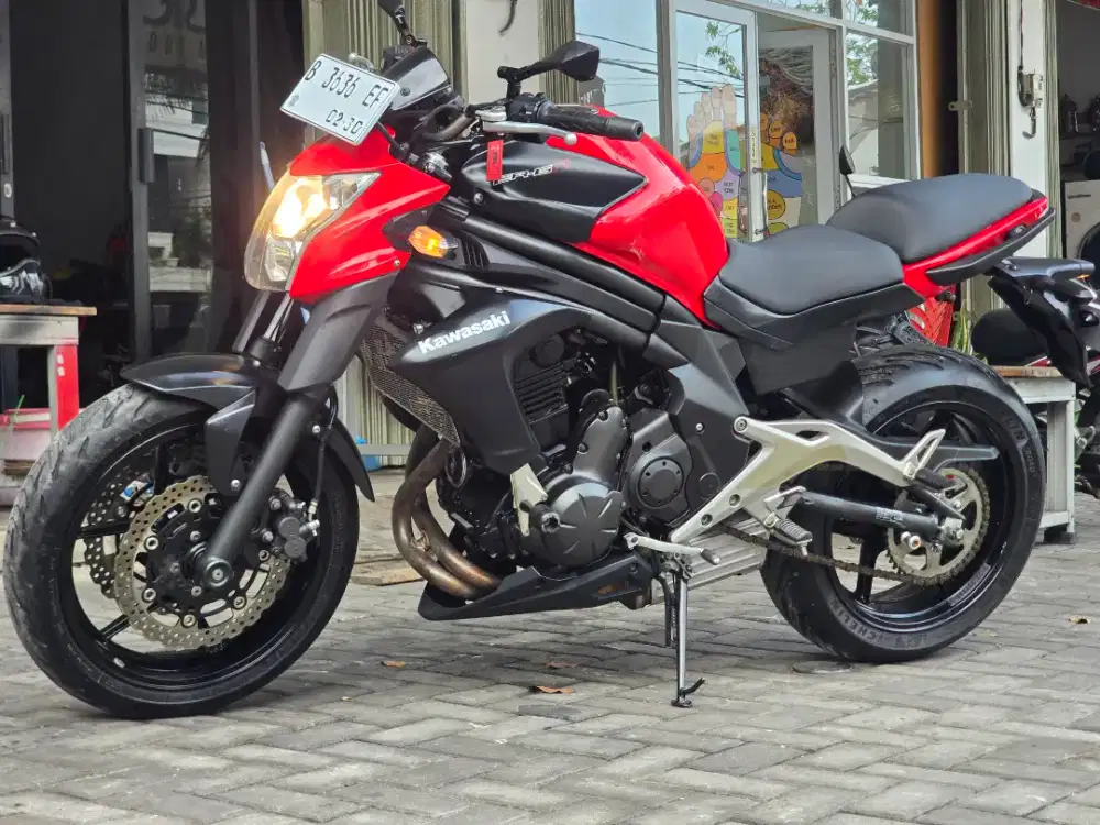 Moge Naked Turing Kawasaki ER6N/ER650N th 2012 Km 12rb Like New Antik