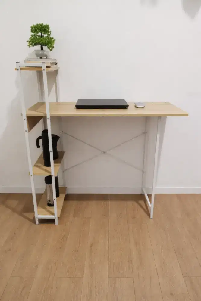 Meja belajar/meja laptop/meja bongkar pasang/meja besi.