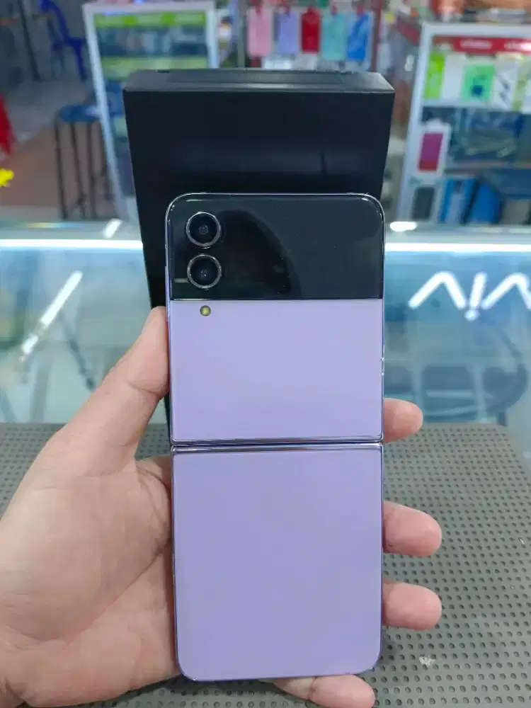 SAMSUNG GALAXY Z FLIP 4 8/255GB SEIN