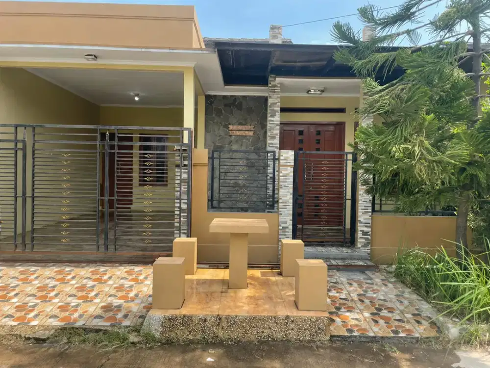 Dijual rumah siap huni dengan harga murah di Perumahan Central Park Cikarang