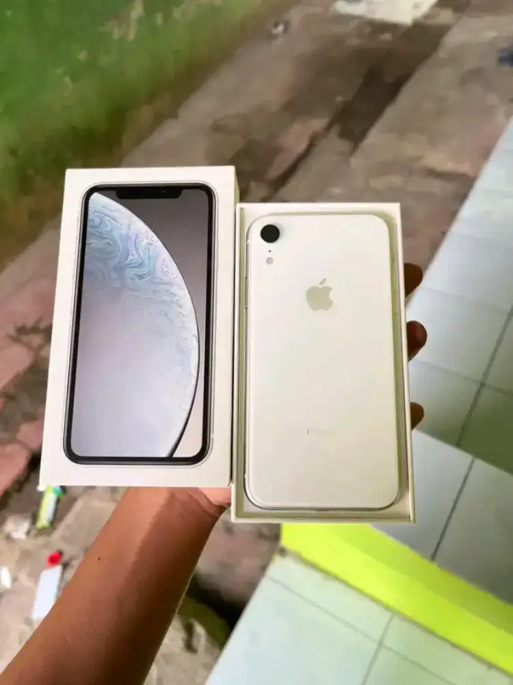 iPhone xr 128gb ibox