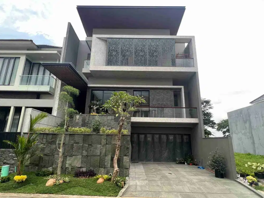 rumah citraland gress dekat pakuwon indah wiyung graha family