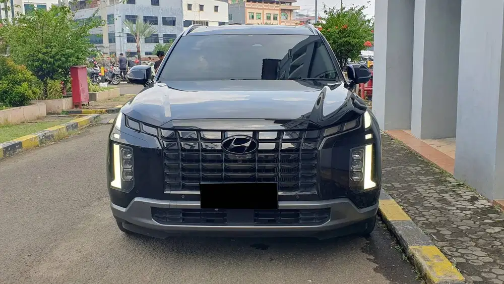 Hyundai Palisade Signature 2.2 Diesel Panoramic AT Black On White 2023