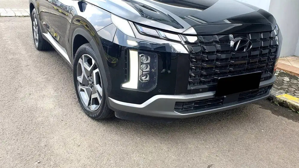 Hyundai Palisade Signature 2.2 Diesel Panoramic AT Black On White 2023