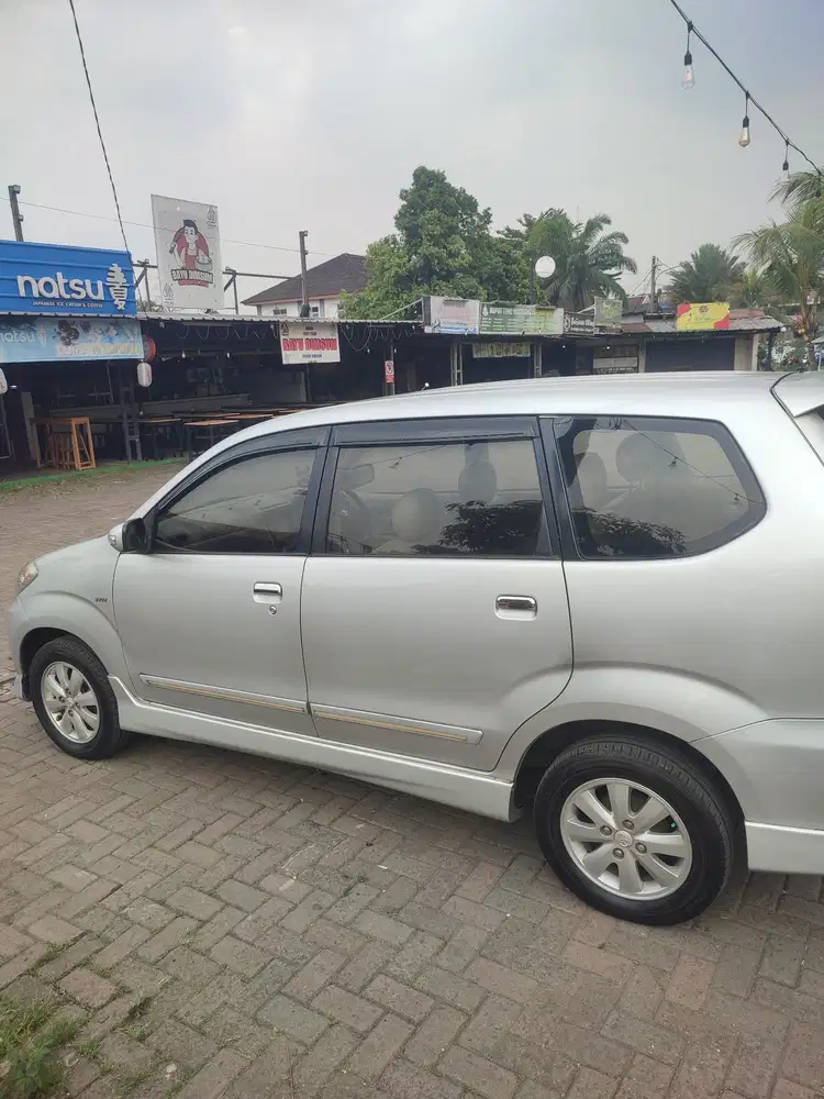 Toyota Avanza 2009 Bensin