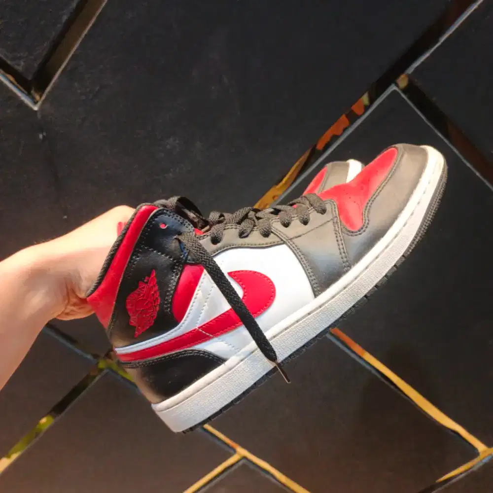 Nike Air Jordan High