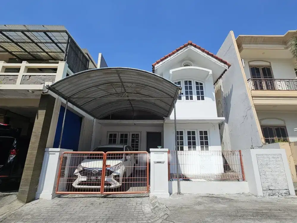 Villa Valencia turun butuh cepat laku