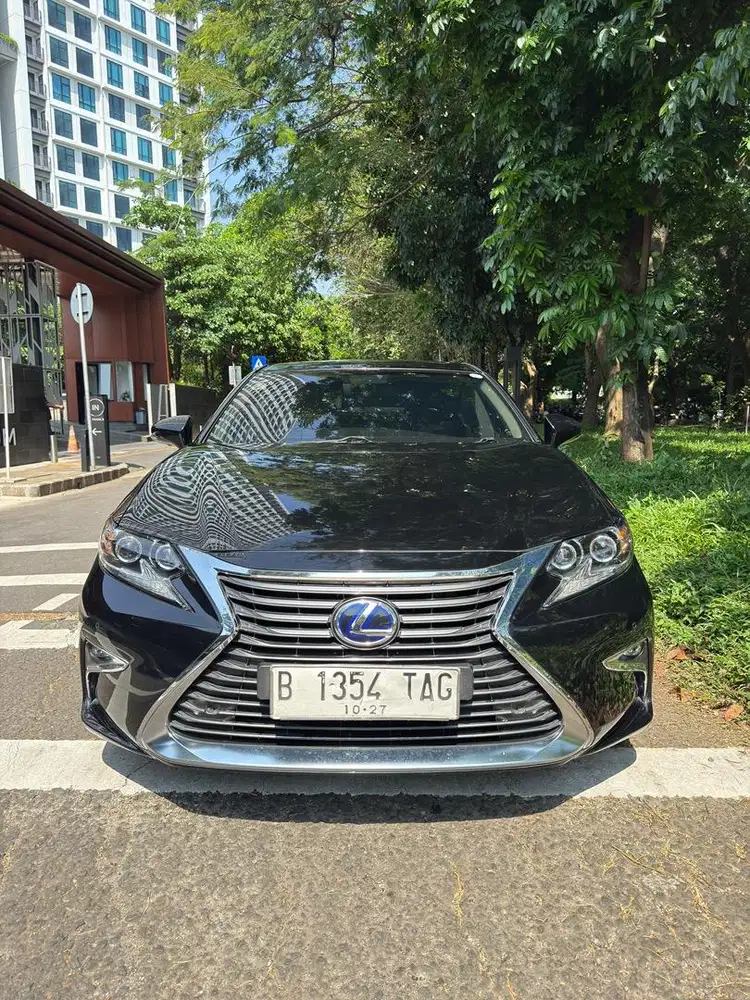 Lexus ES300H 2017 Matic 1st hand