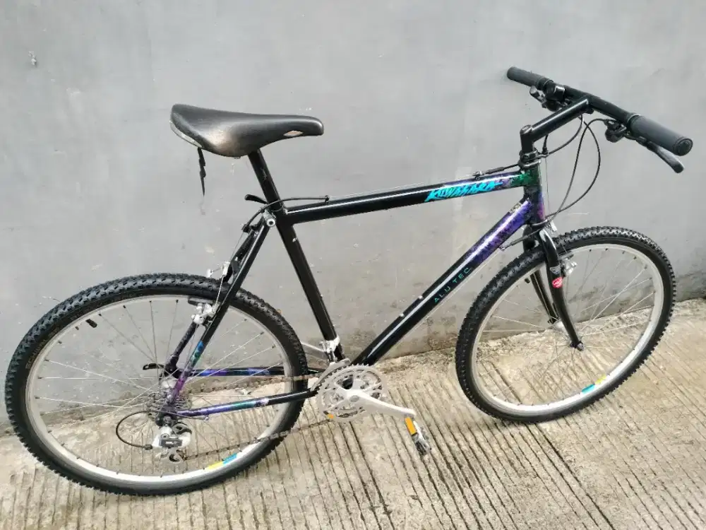 Kuwahara Alutec 1992 Size 20.5 Original Paint