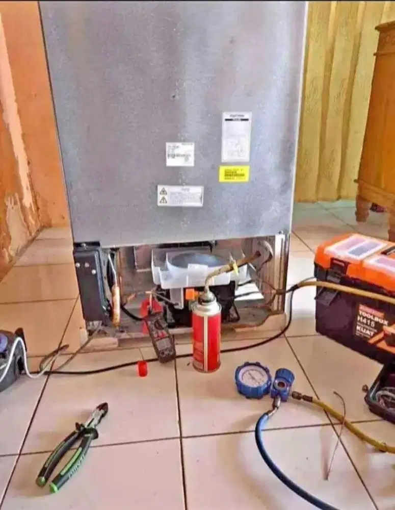 SERVICE KULKAS DAN FREZER