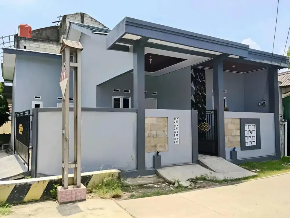 Dijual Luas 97 Meter, Row Jalan Lebar Siap Huni