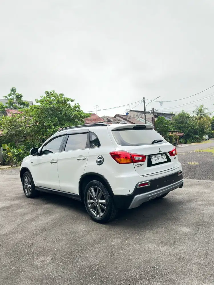 Mitsubishi Outlander 2013 Bensin