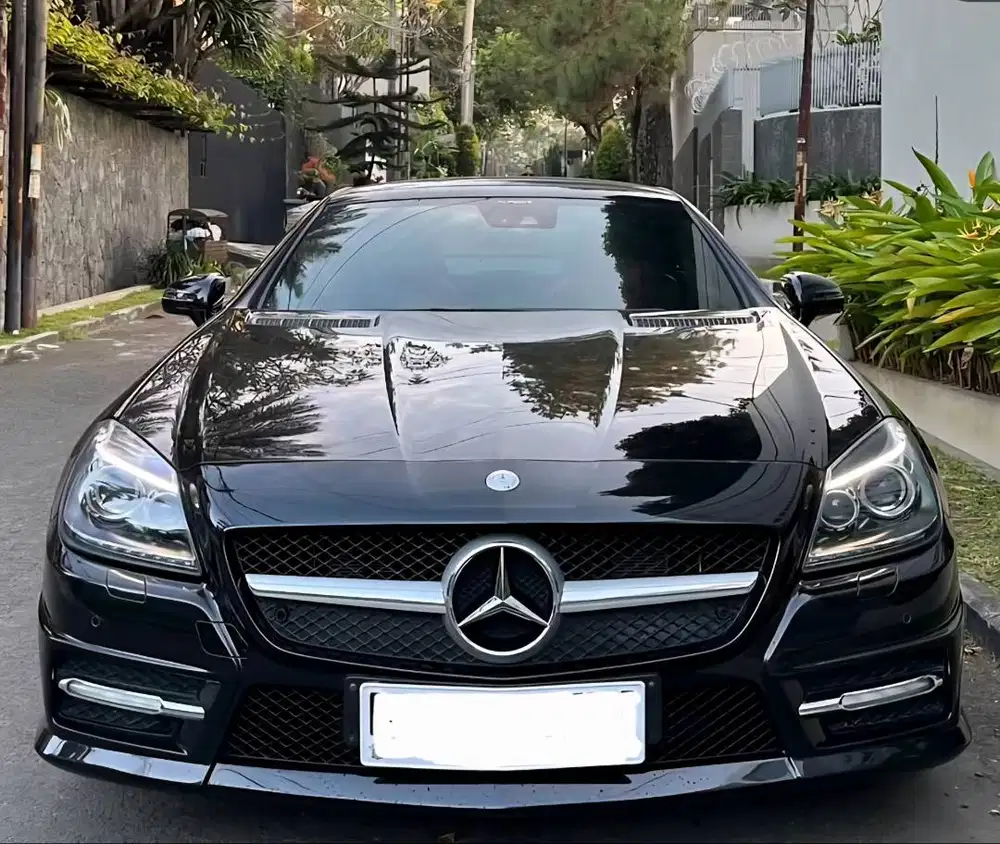 2012 Mercy SLK 250 AMG Convertible