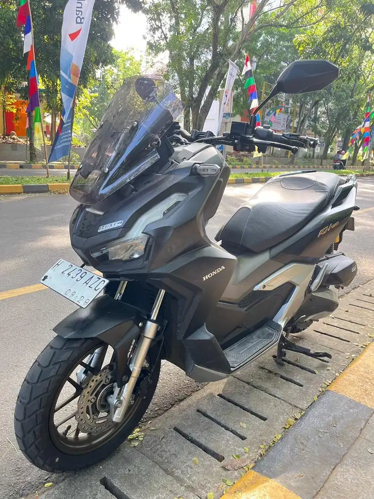 ADV 160 ABS low km