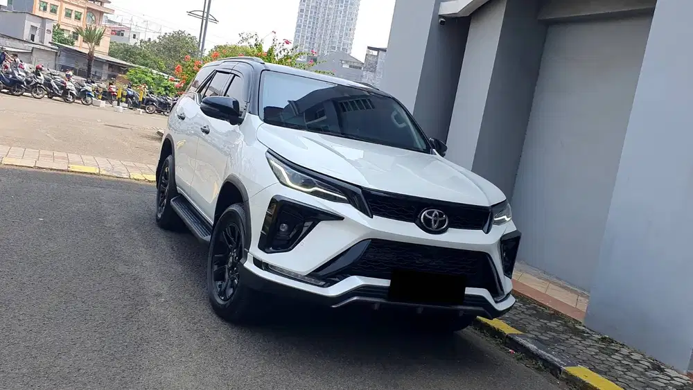 Toyota Fortuner 2.8 New Model Legender VRZ TSS GR Sport Two Tone 2025