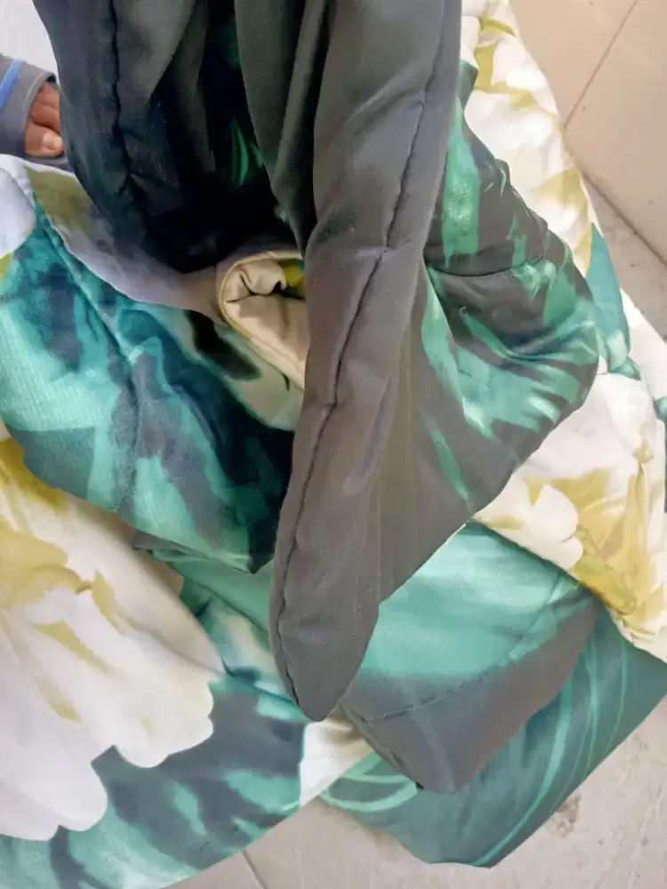 Laku di jual tidak ada minus koyak,bolong,sobek dll wa,hp