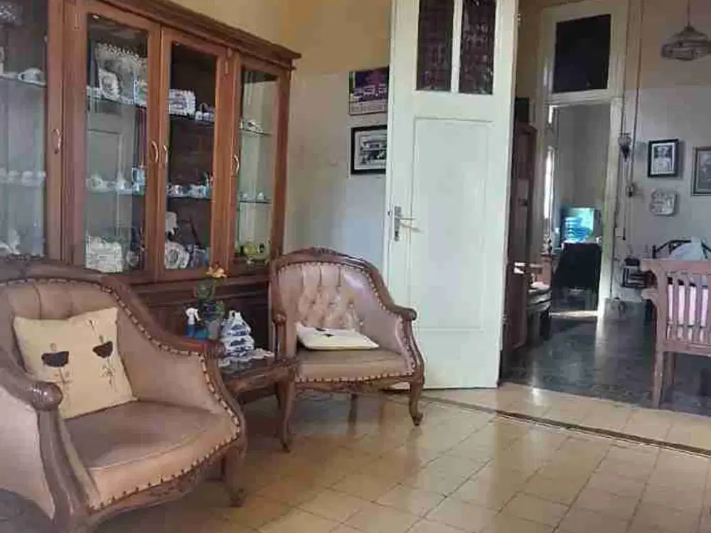 JUAL CEPAT RUMAH MAINROAD GATOT SUBROTO PUSAT KOTA BANDUNG