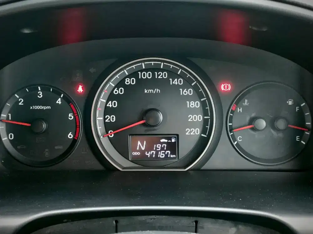 Hyundai H1 Royale CRDI Diesel 2018 LOW KM KONDISI ANTIK CASH