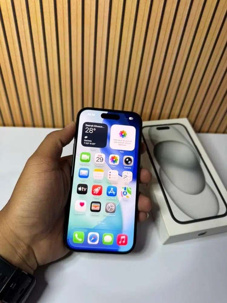 iPhone 15 128GB Black ex iBox mulus like new