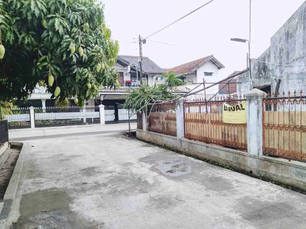 JUAL CEPAT HITUNG TANAH RUMAH cisaranten Arcamanik Bandung Timur