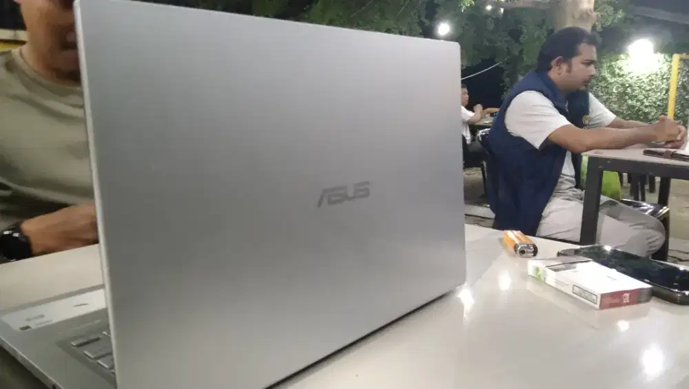 Laptop asus mulus